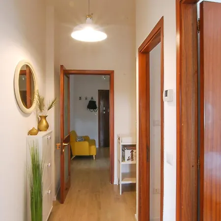 3 Bedroom Amazing In Apartment